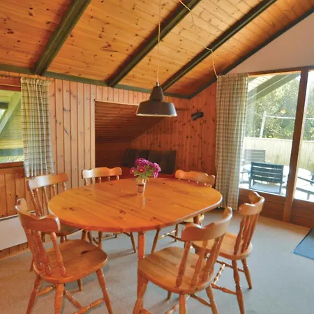 Holiday home 3 Bedroom Pet Friendly In Blavand